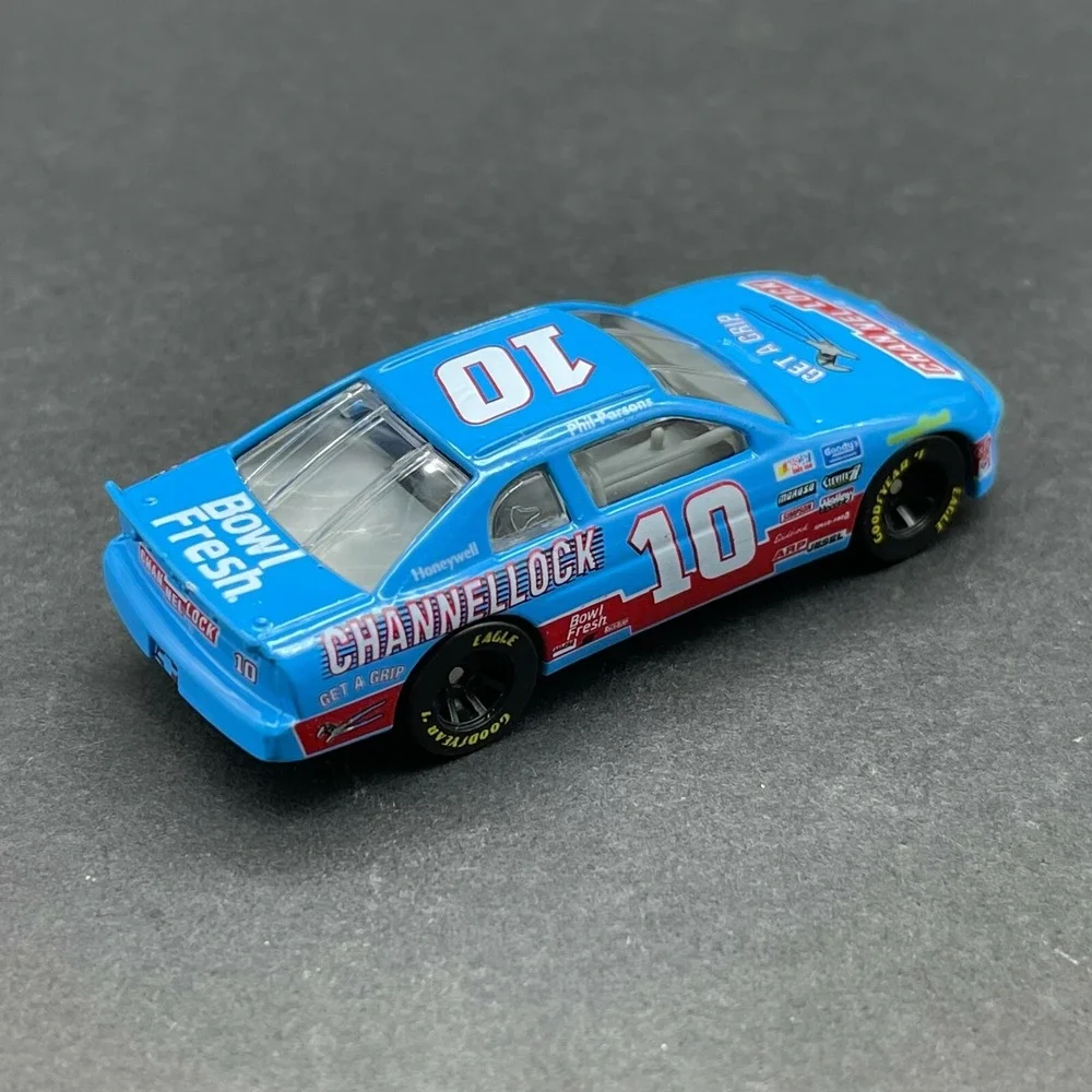 Racing Champions Channel Lock #10 Phil Parsons Chevrolet Monte Carlo NASCAR 1/64